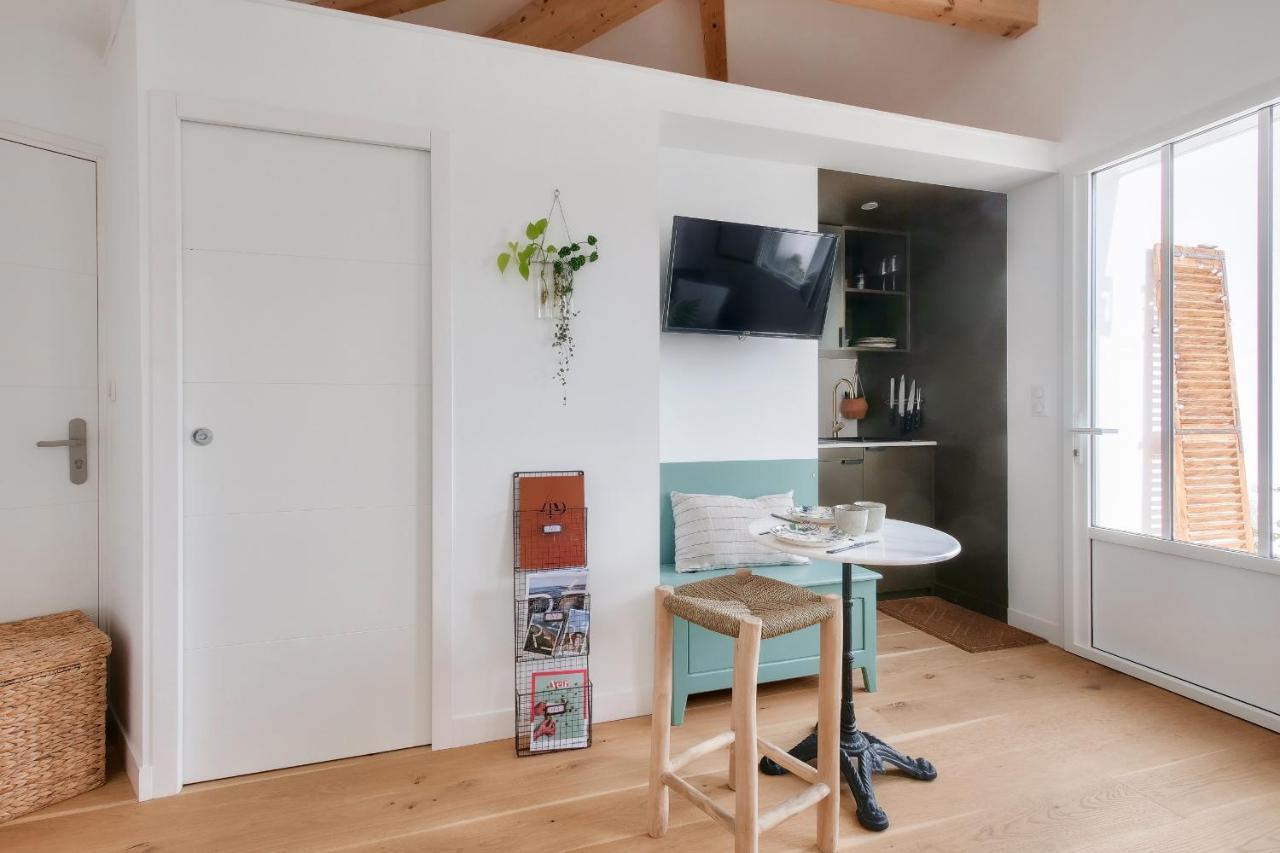 Avec Terrasse A 250 Metres Du Port Apartamento
